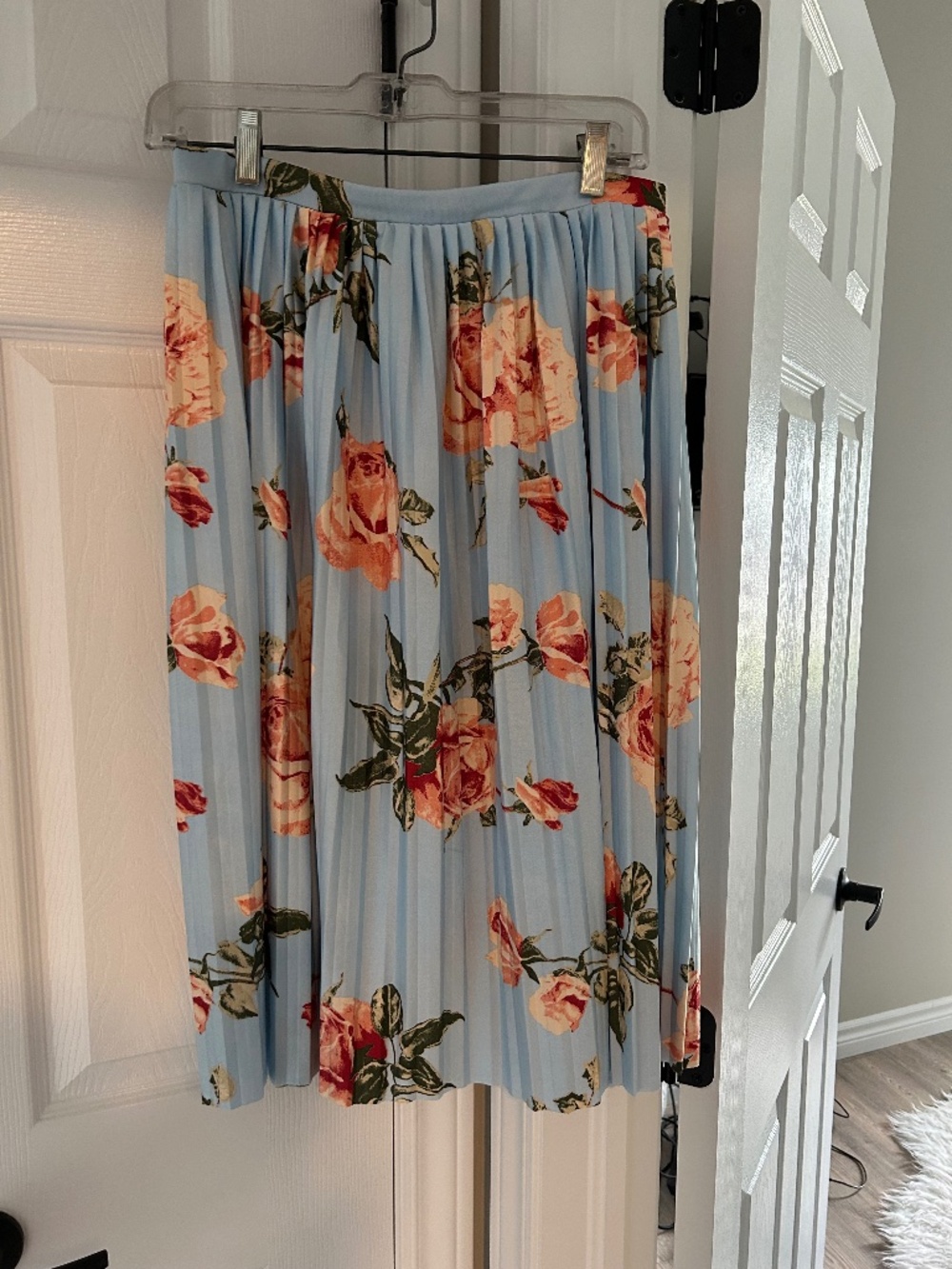 Streetwear Society Pleated Floral Pattern Skirt